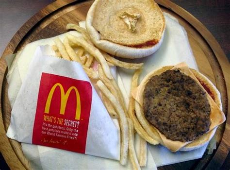 In general, you can estimate a serving size for a child as 1. Chiropractor Thinks 2-Year-Old McDonald's Happy Meal Will ...