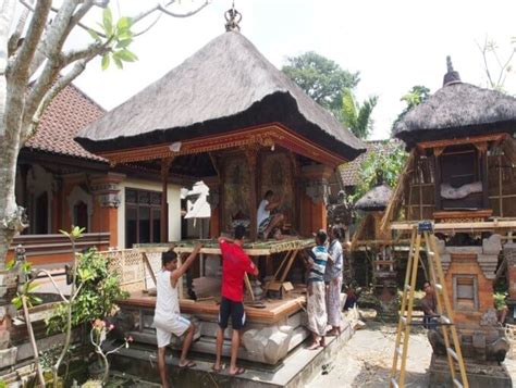 √ 8+ Rumah Adat Bali | Keunikan, Jenis, Fungsi Dan Penjelasan
