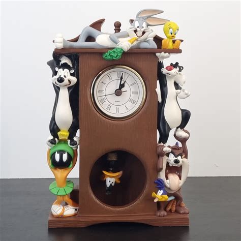Vintage Looney Tunes Grandfather Clock By Warner Bros