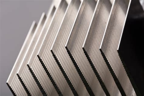 Which Aluminum Alloys are Best for Extruded Heat Sinks? - Gabrian