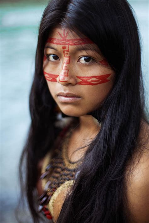 This World Indios Brasileiros Rostos Humanos Mulheres Indigenas