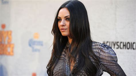 Kunis Named Woman Of The Year By Harvards Hasty Pudding Nbc Bay Area
