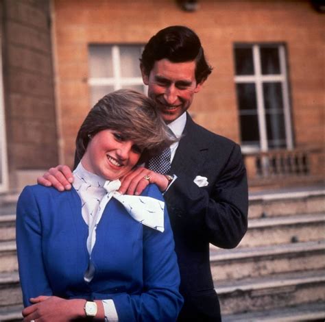 Ich znajomość elektryzował brytyjskie media niemal od początku. The Crown sezon 4. Księżna Diana zrobiła to w ciąży z ...