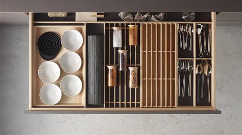 Complementos y accesorios de cocina. Accesorios en Cocinas Santos: Para cajones, muebles ...