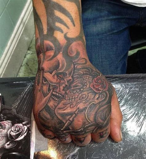 130 Best Hand Tattoos That Don T Go Out Of Style In 2020 Hand