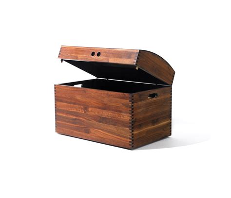 Jack treasure chest & designer furniture | Architonic