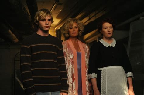 American horror stories / tvseason Dante Rants: TV Slut: American Horror Story Season 1