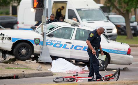 Hpd Involved In Traffic Crash In Se Houston