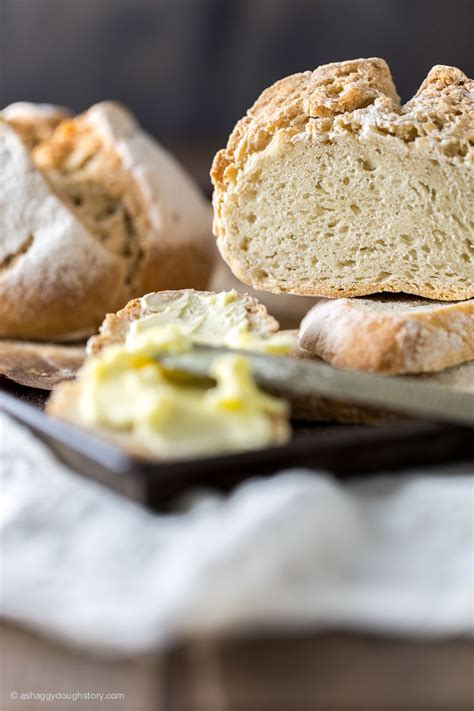 This almond flour sandwich bread tastes amazing, holds together, and is easy to make! Gluten-Free Artisan Bread #TwelveLoaves | Gluten free ...