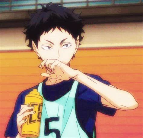 Tumblrnvnw9vgnt51tch22bo1500 500×485 Pixels Akaashi Keiji