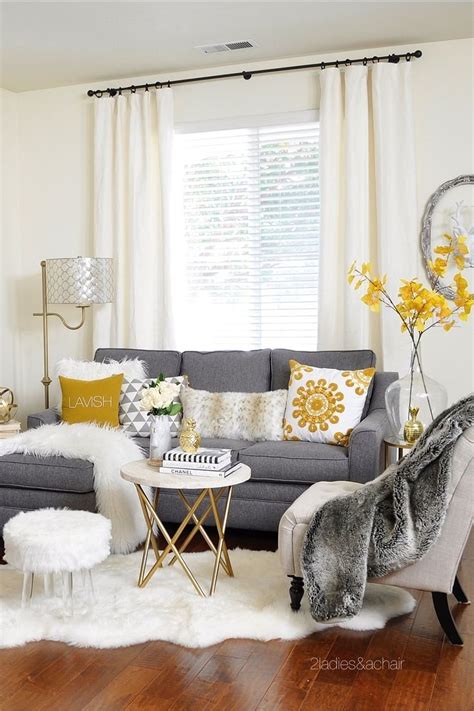 10 Beautiful Gray And Yellow Living Room Ideas 2023