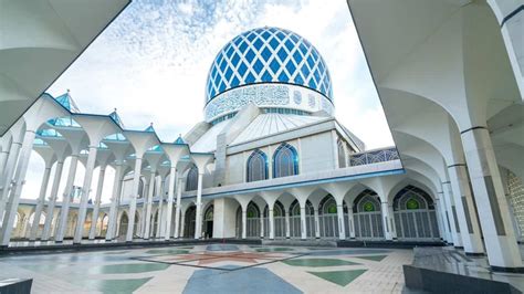 Sultan Salahuddin Abdul Aziz Mosque Tourism Selangor