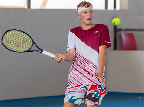 Cruz Hewitt Tennis Profile Lleyton Hewitt Sons Rise As A Teenage Prodigy Code Sports