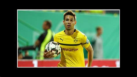 Voici la page sélection nationale pour raphaël guerreiro (borussia dortmund). BVB: Verletzter Raphael Guerreiro zurück nach Dortmund ...