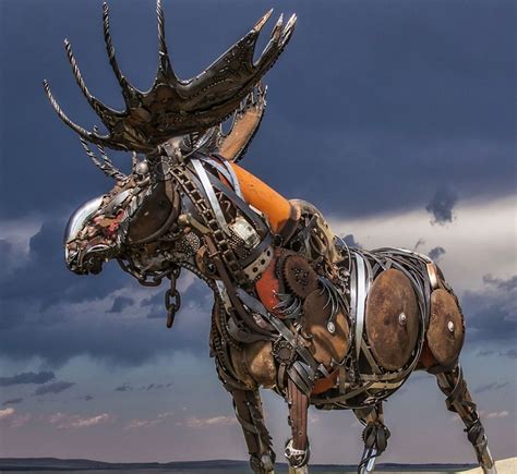 Artist Recycles Old Farm Equipment Into Spectacular Animal