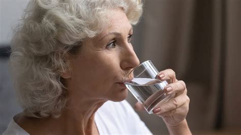 Symptoms Of Dehydration In Elderly Home