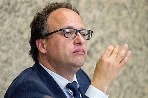 Van 1 november 2019 tot 14 mei 2020 was hij tevens (tweede). Over inburgering heeft de coalitie nog zat wensen ...