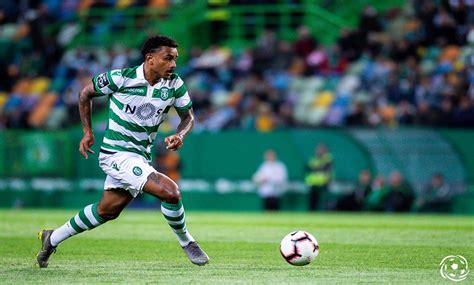 Sporting clube de portugal comc mhih om, otherwise known simply as sporting in portugal, and as sporting cp or sporting lisbon abroad, is a football club based in lisbon. Wendel | Indiscutível no onze do Sporting CP