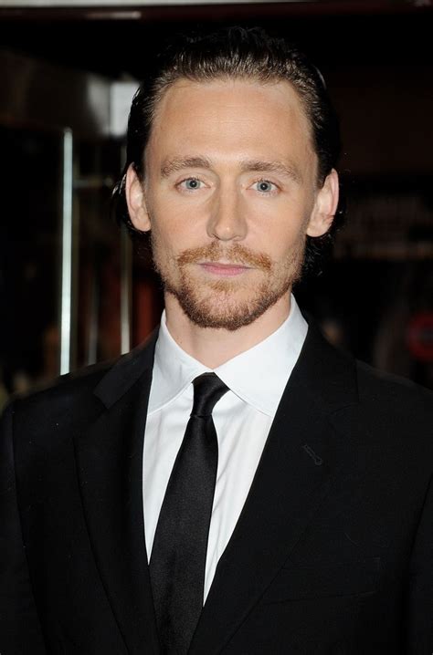 tom hiddleston attends the premiere of deep blue sea at the 55th bfi london film festival tom
