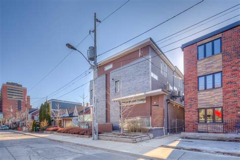 56 Lippincott St | Lippincott Living Condos | 1 Condo for Sale | Condos.ca