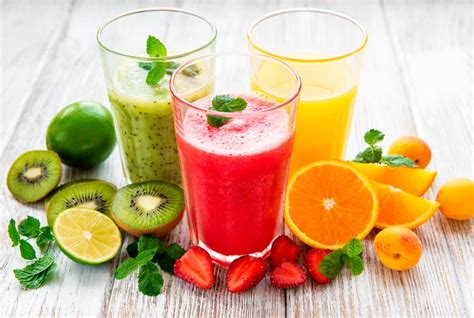 Beber suco de fruta é realmente uma opção saudável Endocrinologista