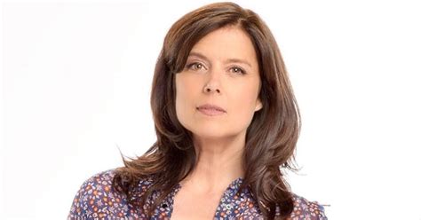 .turning paige é um filme de drama canadense de 2001, dirigido por robert cuffley. Torri Higginson - Filmography