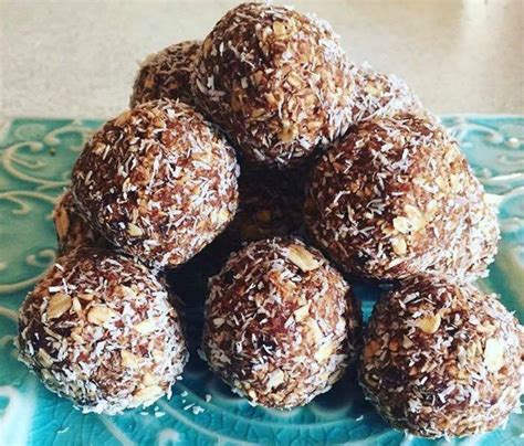 Healthy Snack Recipe For Date And Oat Bliss Balls