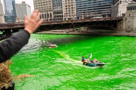 Photos Chicago River Dyed Green For St Patricks Day Chicago Sun Times