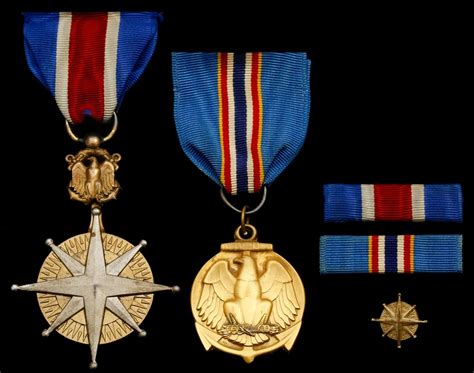 221 Us Merchant Marines Pair Distinguished Service Medal Post Ww