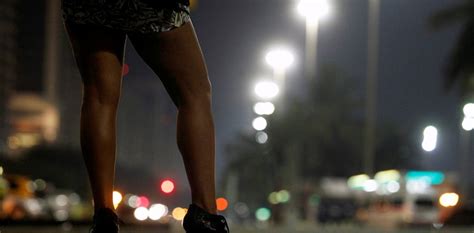 Regular La Prostitución Un Tema Que Se Debate En La Ciudad De México
