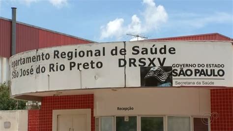 Farmácia de alto custo fechada em Rio Preto surpreende pacientes São