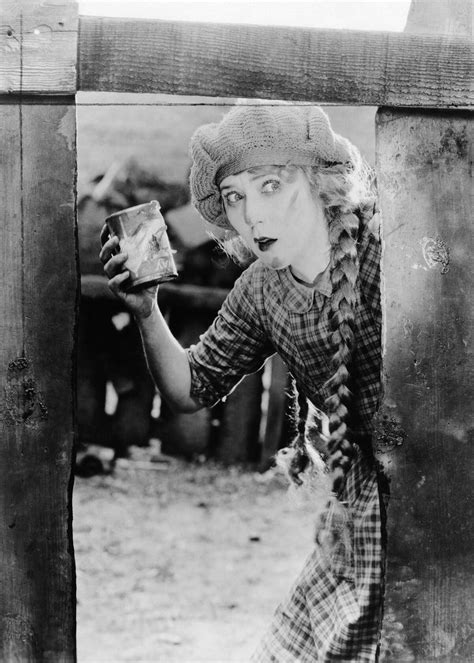 mary pickford hollywood glam hollywood actor vintage hollywood classic hollywood silent film