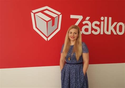 I běžní lidé už tedy můžou poslat balík někomu domů, doteď mohli jenom na výdejní místa. Zásilkovna nově spolupracuje s internetovým tržištěm Aukro ...