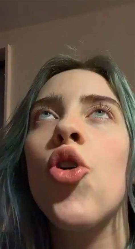 Billie Eilish Captivating Celeb With Teal Hair