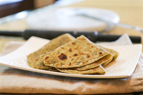 Pudina Tawa Paratha Recipe Mint Leaf Skillet Flat Bread Recipefiesta