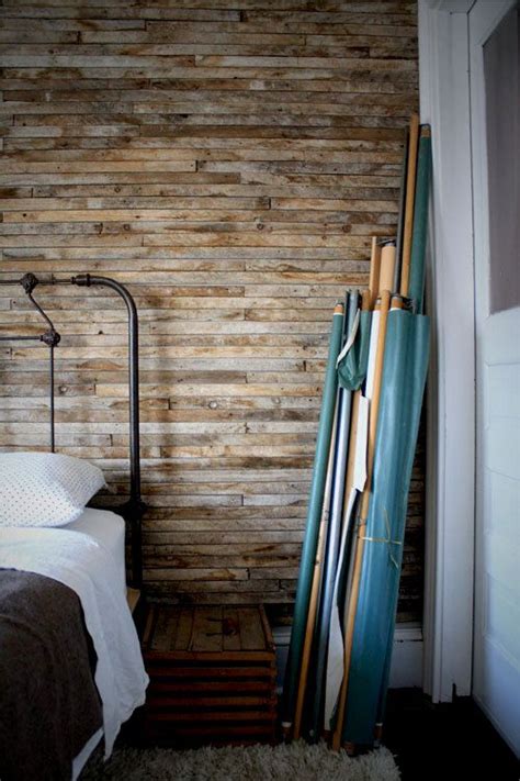 20 Reclaimed Wood Wall Treatment