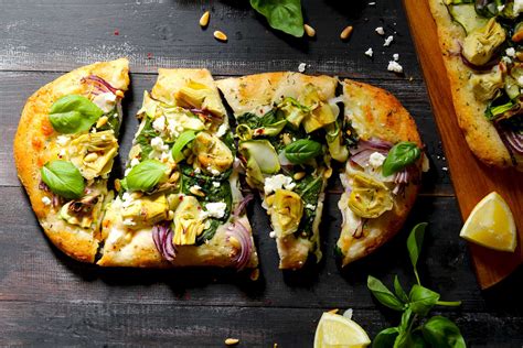 Artichoke And Spinach Flatbread Pizza The Last Food Blog