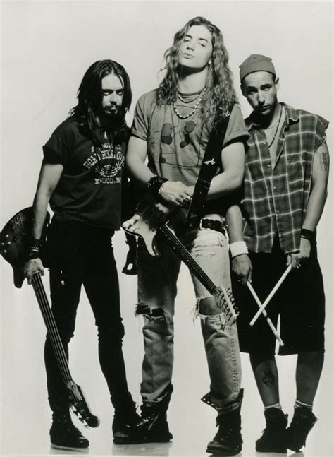 Airheads is a 1994 american comedy film written by rich wilkes and directed by michael lehmann. Airheads (1994)