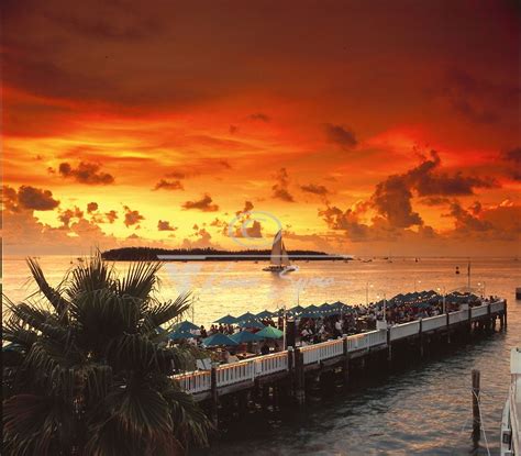 Pin By Kathie Fette Morales On Places Ive Been Sunset Pier Key West