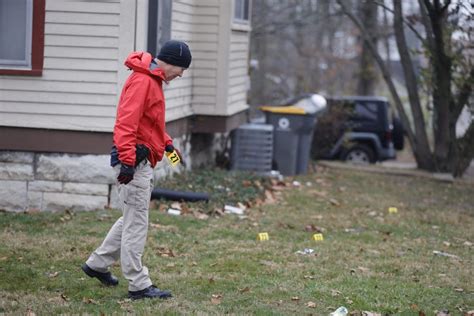 Two Shot In Bloomington Early Sunday Morning One Gunshot Victim Dead