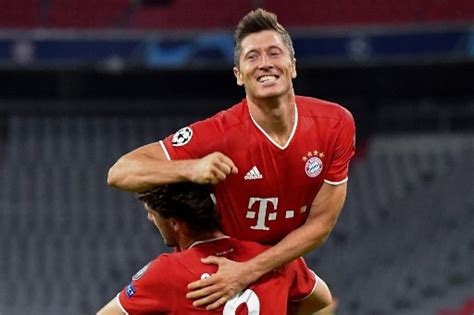 A sweeper who played for both borussia dortmund and bayern munich during his career, helmer was integral to bayern's side during the his crowning moment will undoubtedly be the penalty he scored to equalise against valencia in a 2001 champions league final. Who Is The Richest Player In Bayern Mu / Champions League ...