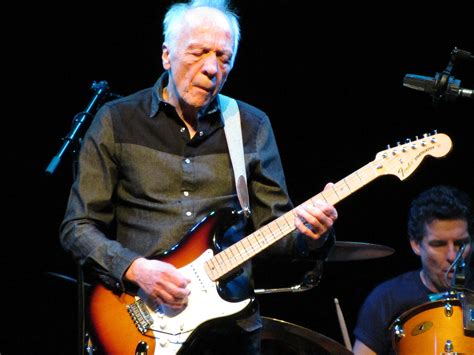 Robin trower was born in the year of the ox. Robin Trower - Get Ready to ROCK! Radio