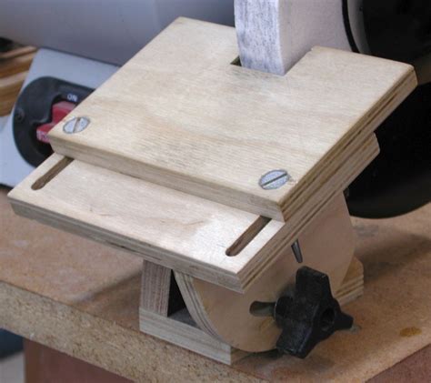 My plan has been to produce the dry grinder for my lathe chisels. Woodwork Homemade Grinder Tool Rest PDF Plans