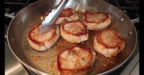 For home cooking, it's best to get center cut chops (sometimes known as new york pork chops). Boneless Center Cut Pork Loin Chops Recipe / Boneless Pork ...
