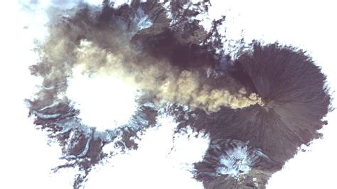 Nasa Satellite Image Captures Massive Plume From Russian Volcano