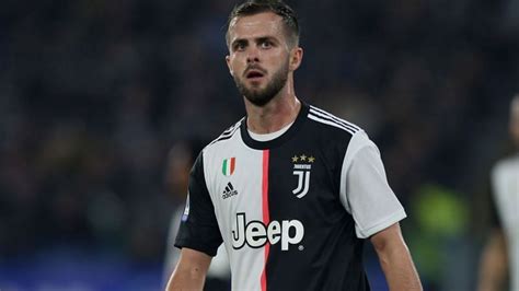 Miralem pjanic statistics played in barcelona. Barcelona move not keeping Pjanic out of Juventus team - Sarri