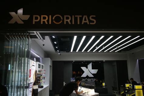 Selain paketan harian, anda juga ditawarkan dengan paket murah lain seperti xl internet. Xl Harian Unlimited - Update Tarif Paket Internet ...