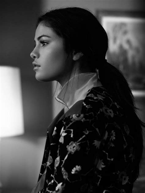 Selena Gomez Instyle Magazine January 2016 Fashion Magazine