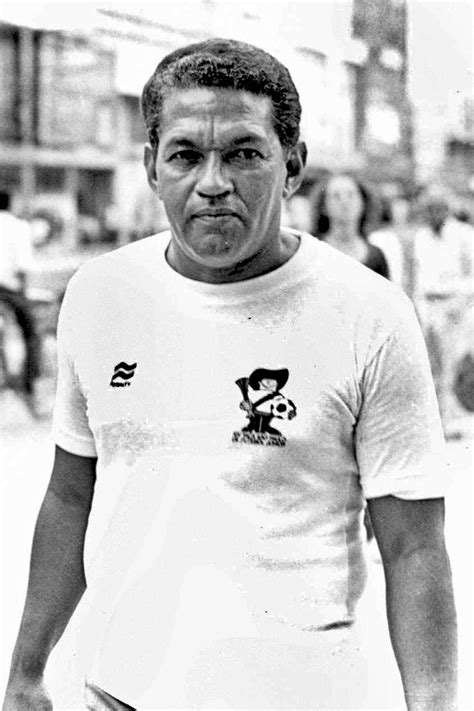 About garrincha not left many videos. Maria do Resguardo: Garrincha, sem data e local (foto ...