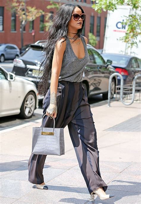 Look Of The Day 21 August 2014 Rihanna Street Style Celebrity Style